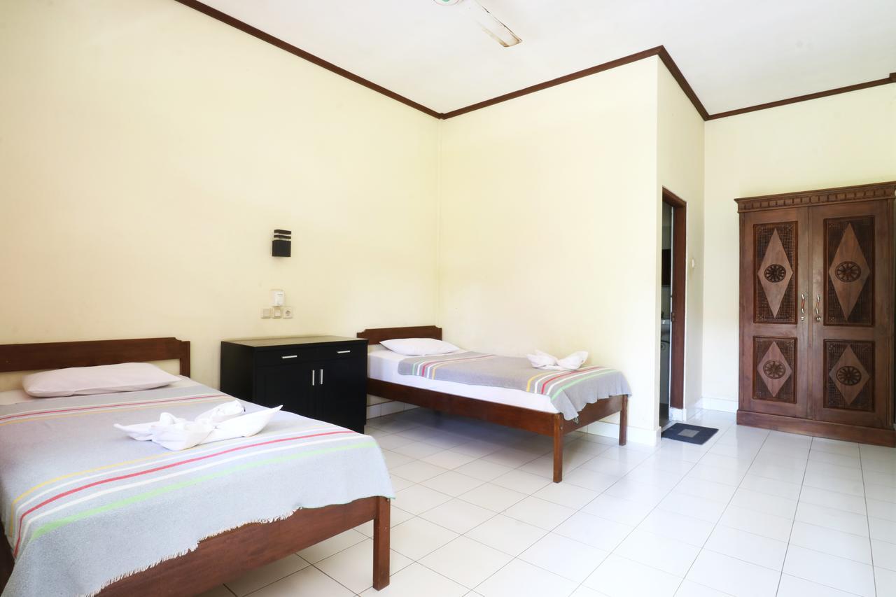 Mekar Jaya Bungalows Kuta Lombok Exterior foto